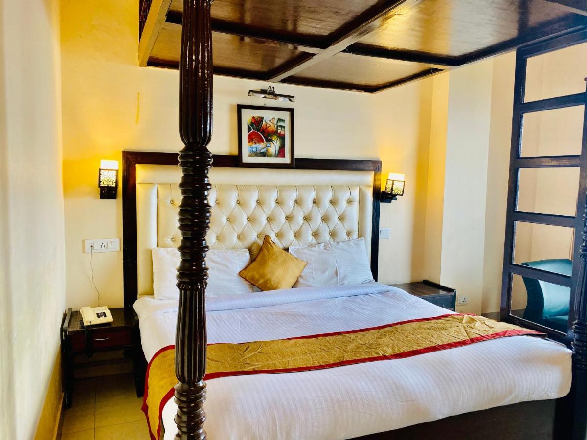 Hotel Aachman Regency Shimla Zewnętrze zdjęcie